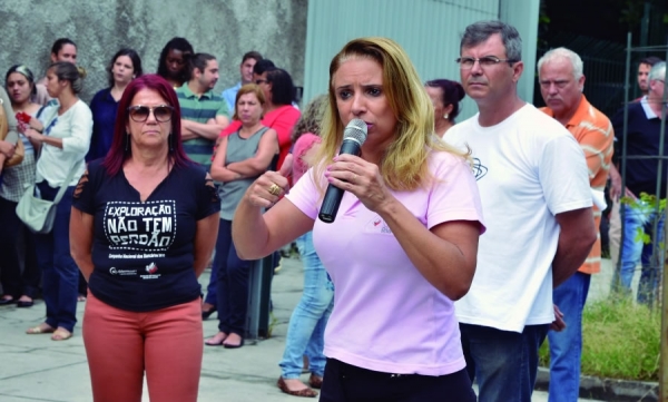 MALDADE À ESPANHOLA - Sindicato repudia anúncio de  trabalho aos sábados no Santander