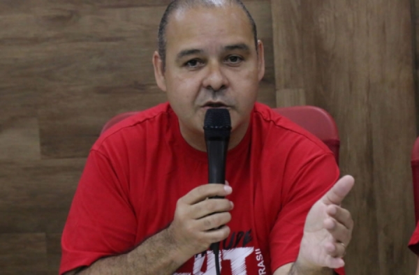 CUT repudia a capitalização da Previdência de Bolsonaro, diz Vagner Freitas