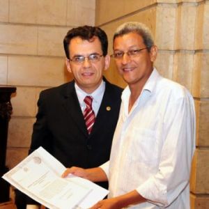 Entrega da Medalha Pedro Ernesto ao Sindicatos dos Bancários do Rio