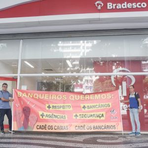 Manifestação contra demissões e fechamento de agências no Itaú e no Bradesco