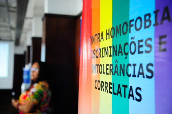 OAB promove debate sobre cláusulas LGBTQIA+ a serem incluídas em acordos coletivos