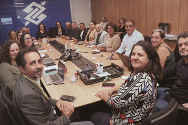 A Comissão de Empresa dos Funcionários do Banco do Brasil (CEBB) na reunião que definiu as datas das negociações permanentes dos bancários com a empresa