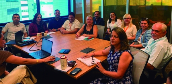 O GT de Saúde dos Funcionários do Itaú  durante a negociação com o Banco