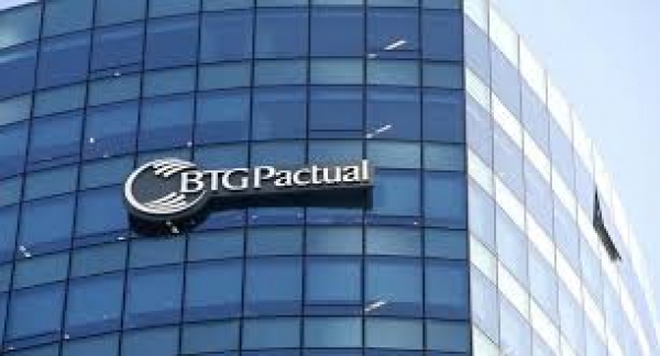 Uma das matérias é sobre a venda da carteira de crédito do BB ao BTG-Pactual, sem licitação, investigada pelo MP do TCU