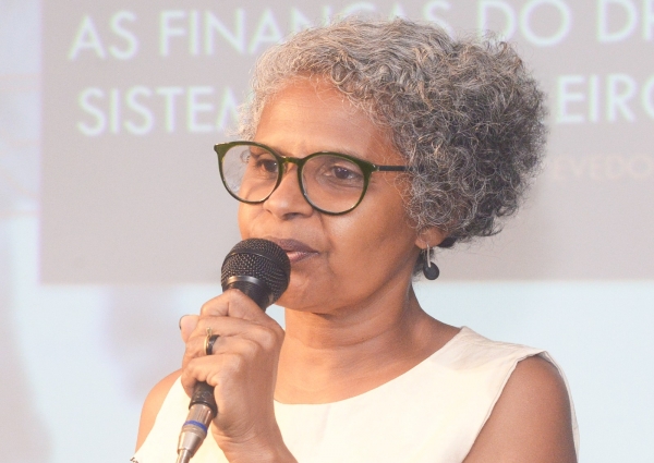 Cida Cruz, diretora da Secretaria do Meio Ambiente do Sindicato, representará a entidade nos debates da Cúpula dos Povos em Balém (PA). Foto: Nando Neves.