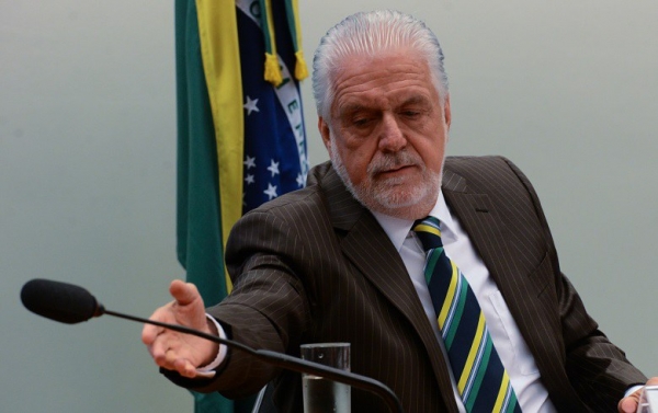 O senador Jaques Wagner (PT-BA) defendeu a permanência de Rita Serrano na presidência da Caixa Econômica Federal