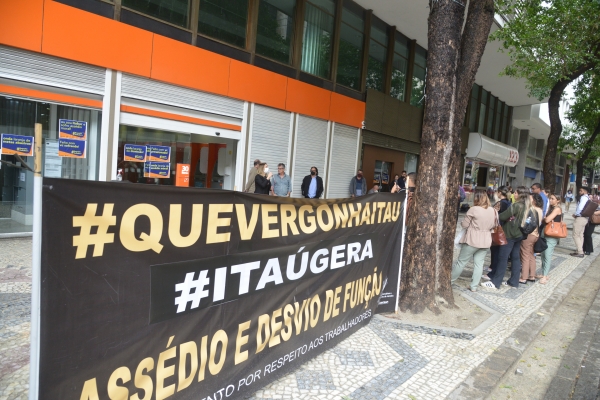 O Sindicato vai realizar novos protestos contra a nova leva de demissões no Itaú. O banco eleva os lucros, mas não dá valor aos funcionários