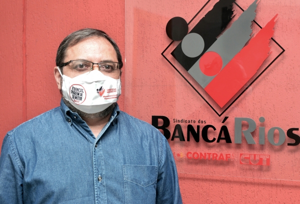 Bancários, sindicalistas, amigos, familiares e funcionários do Sindicato torcem pela recuperação do presidente da entidade, José Ferreira