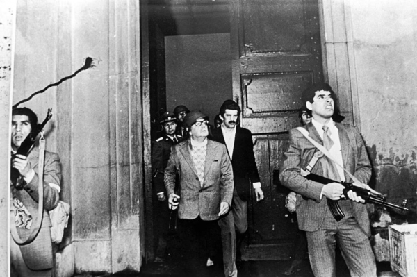Allende no dia do golpe (11/9) em que foi assassinado pelos militares