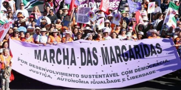 A Marcha das Margaridas 2023 tem como lema a participação das mulheres na reconstrução do Brasil e pelo “bem viver”