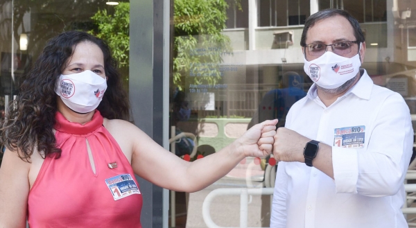 JUNTOS SOMOS MAIS FORTES - José Ferreira, candidato a presidente do Sindicato, e Kátia Branco, candidata a vice, encabeçam a chapa que une as correntes políticas na defesa da preservação da vida, da garantia dos empregos e dos direitos de todos os bancários e bancárias