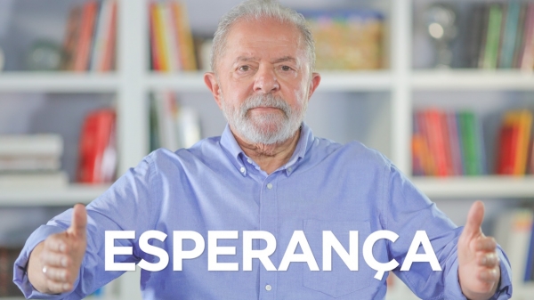 Lula criticou as mazelas do Governo Bolsonaro, mas trouxe uma mensagem de esperança, dizendo confiar no povo brasileiro