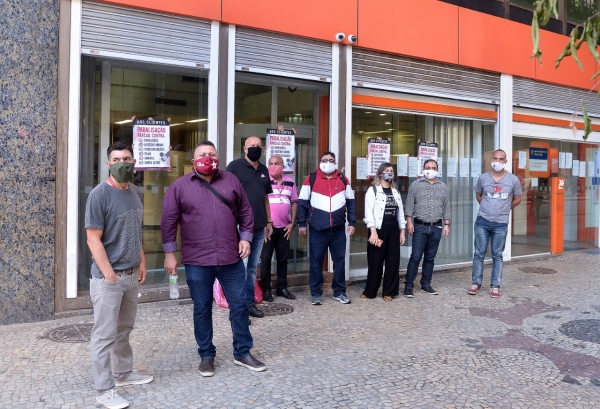Como parte das mobilizações, Sindicato retarda entrada em agências do Centro do Rio para dialogar com categoria
