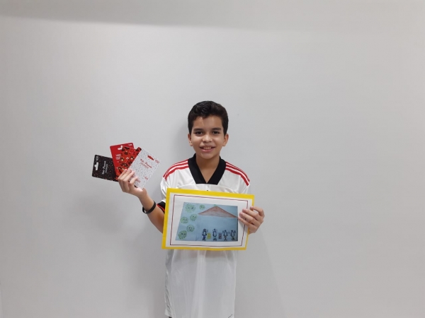 Pablo Oliveira, de 11 anos, vencedor do concurso de desenho na categoria de 8 a 12 anos. Sua arte teve 633 curtidas no Facebook