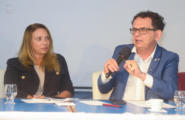 O deputado federal do PT Reimont fez uma análise política em sua participação na Conferência Estadual dos trabalhadores no Ramo Financeiro 