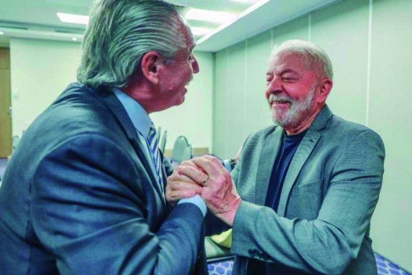 O presidente da Argentina, Alberto Fernández cumprimenta Lula pela vitória:  “É um homem de bem, um líder como nunca vi antes”