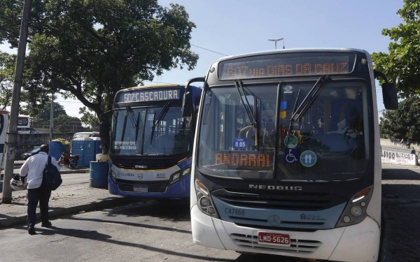 Liminar da Justiça suspende paralisação de ônibus, mas rodoviários mantém estado de greve