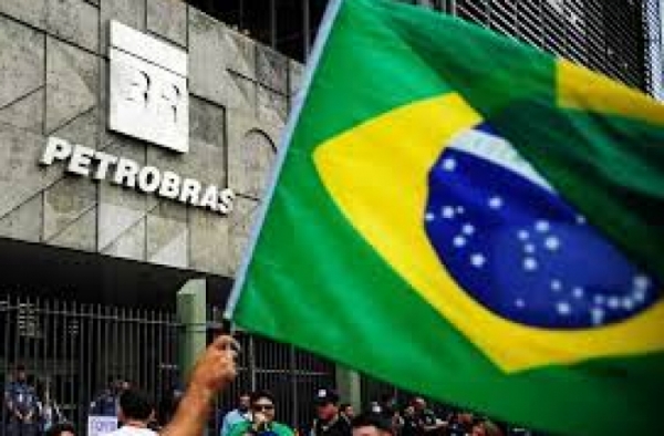 Direção da Petrobras entra na Justiça para tirar do ar o Observatório Social