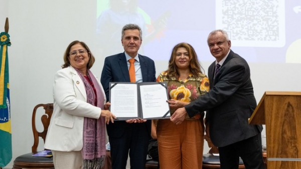 Cerimônia de divulgação do 3º Relatório de Transparência Salarial: categoria reafirma compromisso pelo fim da desigualdade de gênero no país. Foto cedida pela Contraf-CUT.