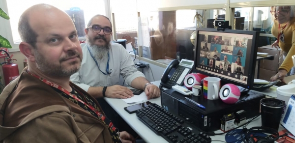 Os diretores do Sindicato, Rogério Campanate e Sérgio Amorim, participam da reunião virtual com a Caixa