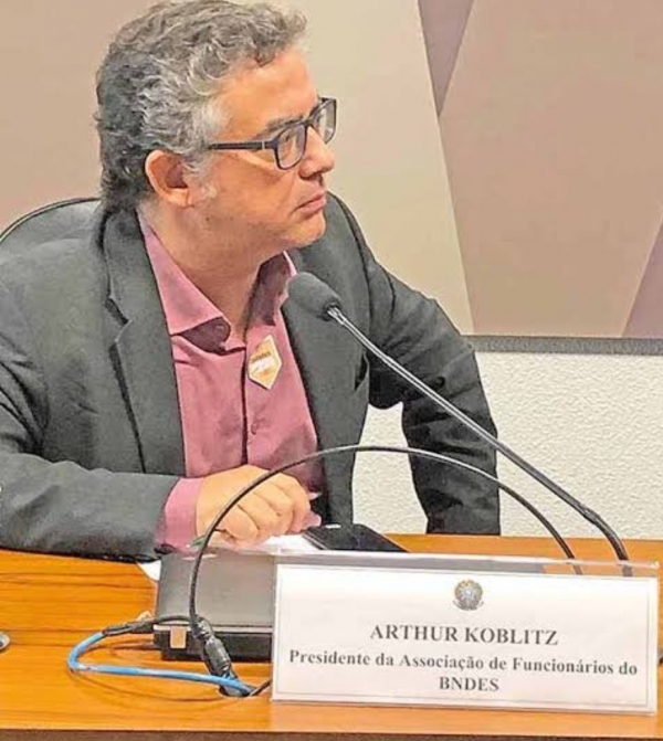 Arthur Koblitz foi eleito com 73% dos votos dos empregados do BNDES