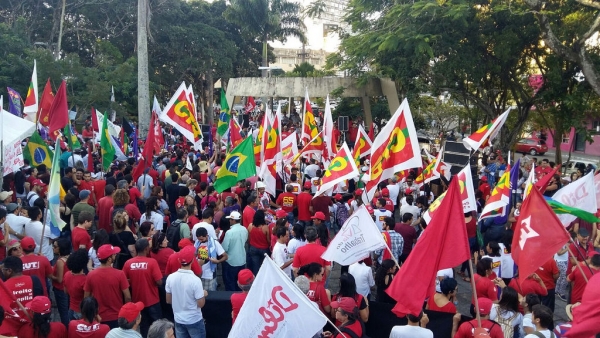 Movimentos sociais e sindicatos organizam atos em 22 capitais, Distrito Federal e municípios do interior em defesa da democracia e das eleições 2022