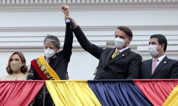 O presidente do Equador Guillermo Lasso e o do Brasil, Jair Bolsonaro ameaçam a democracia na América Latina