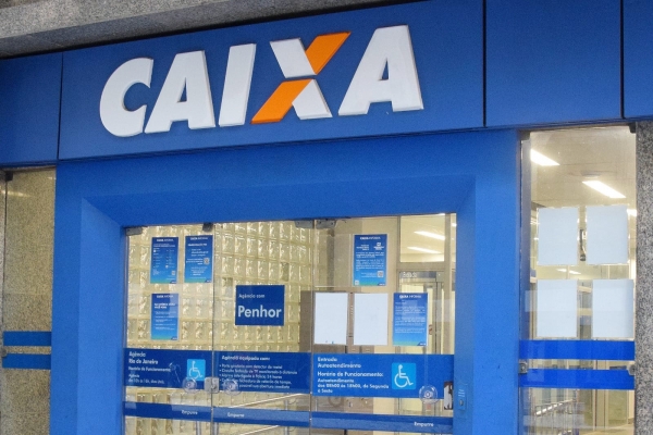 Desativação de unidades pode prejudicar o funcionamento do banco, de perfil social, e a população. Foto: Nando Neves.