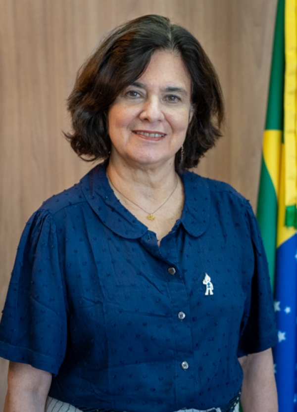 A ministra Nisia Trindade. Foto: Ministério da Saúde.