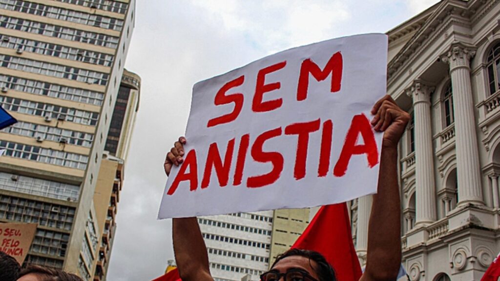 Juliana Barbosa / MST-PR)